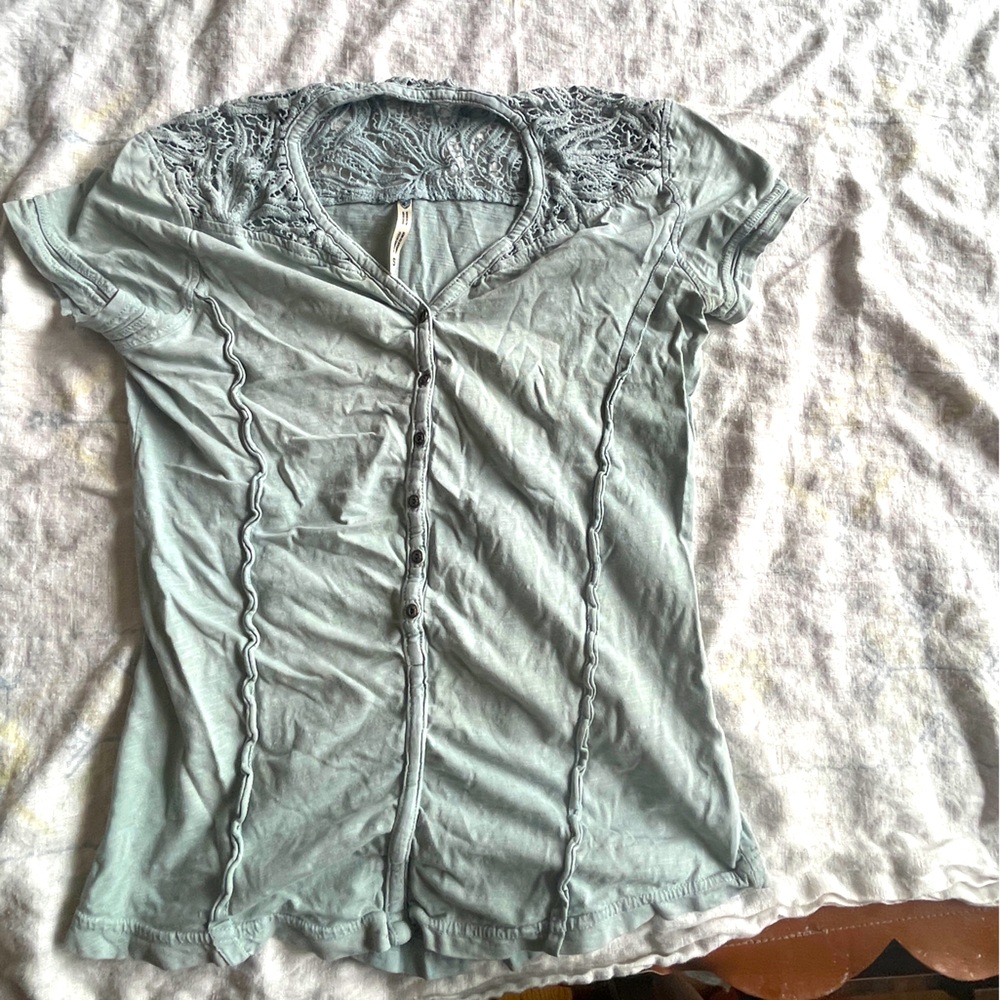 Kuhl women’s casual shirt size small